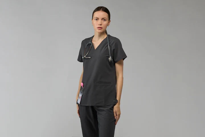 High-Quality Medical Apparel in Scrubser in Saudi Arabia