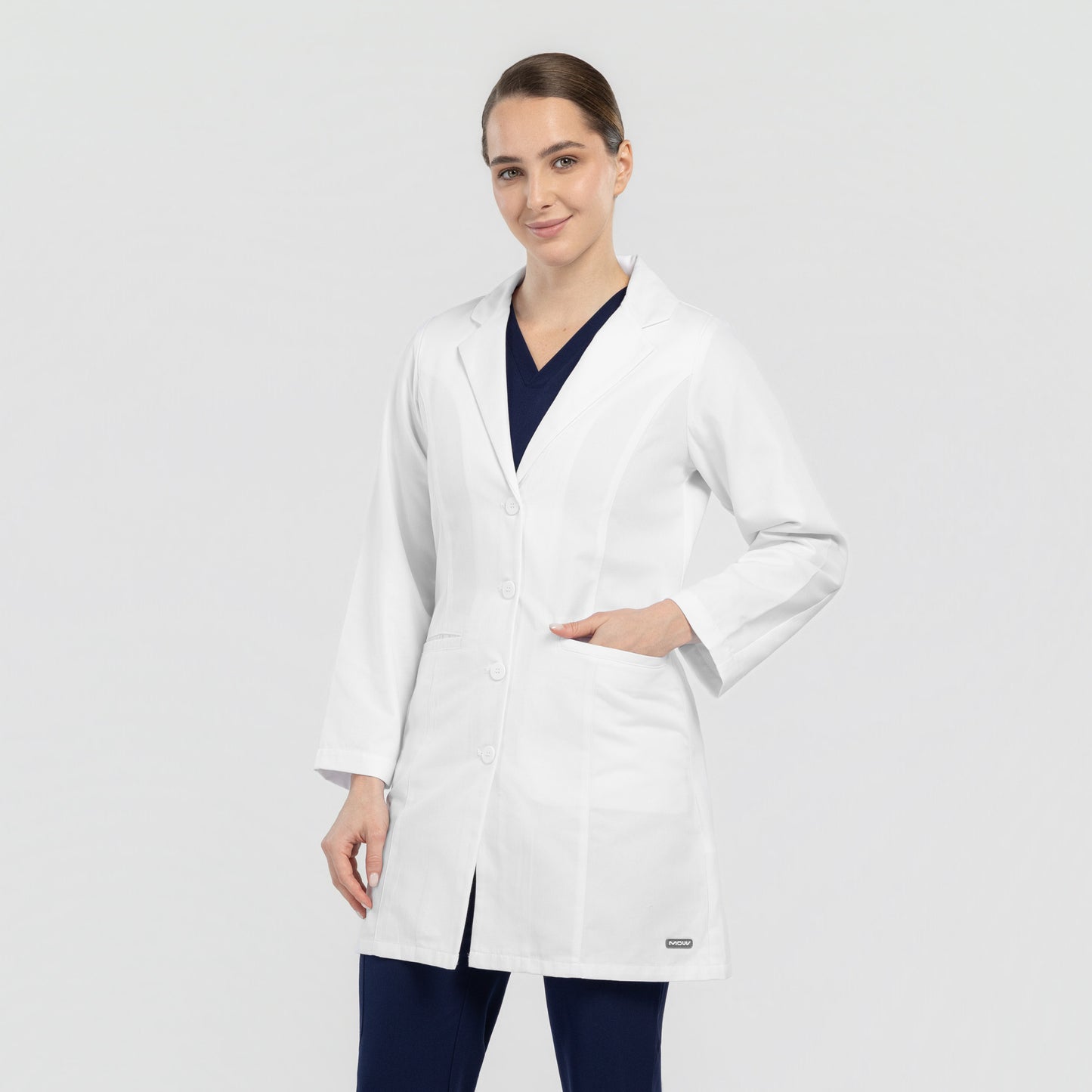 لاب كوت موف 34 انش نسائي