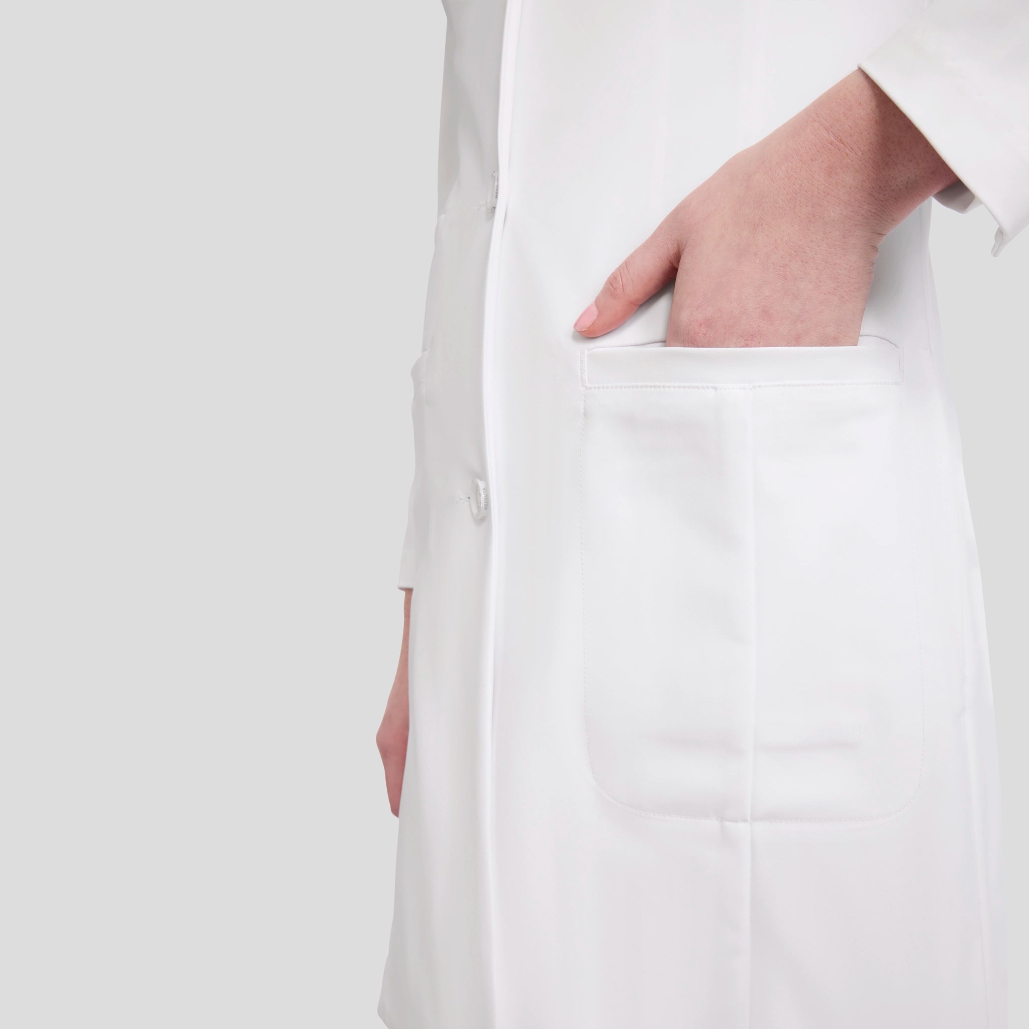 Medelita Labcoat 36.5 Inch