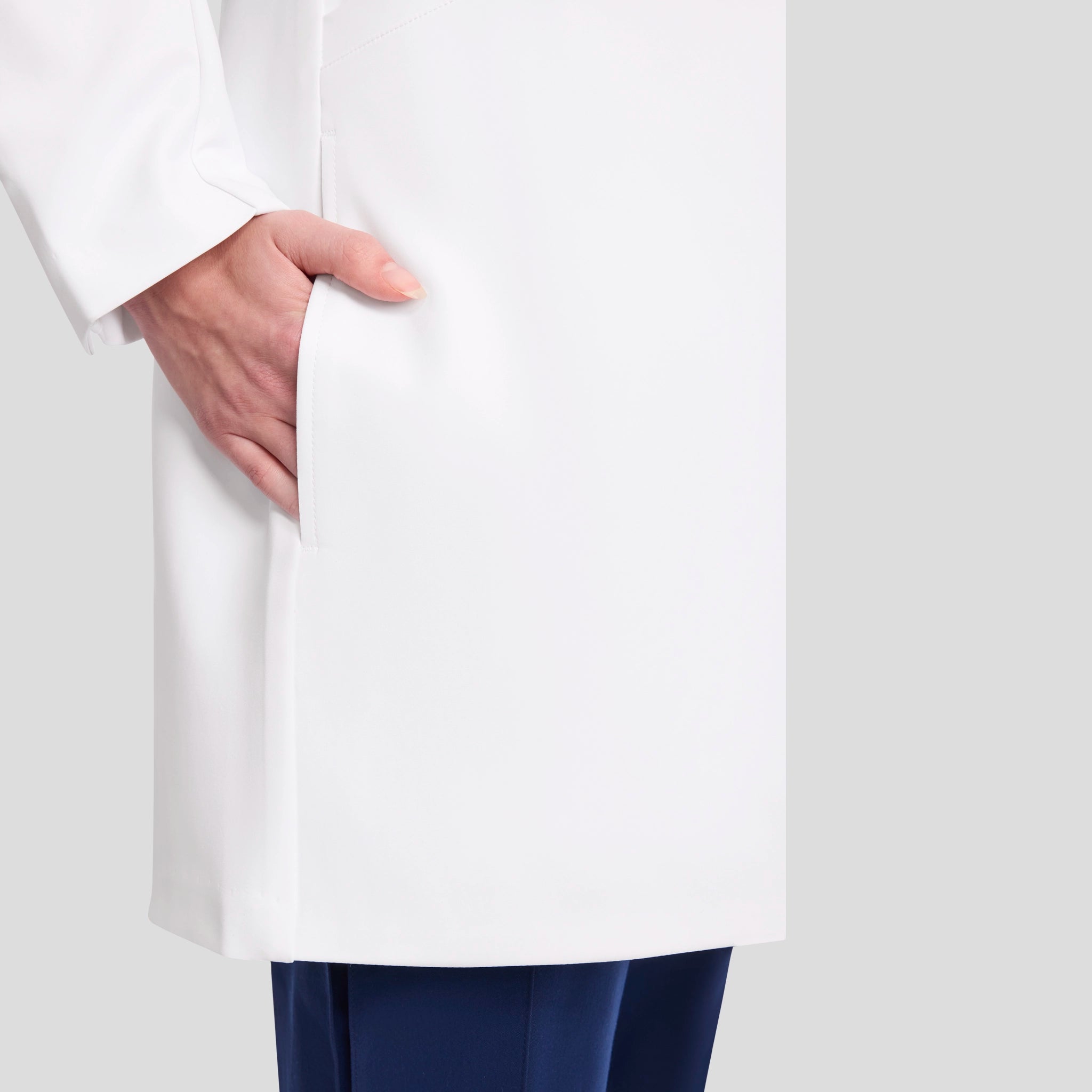 Medelita Labcoat 34 Inch